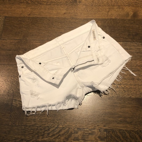 Ralph Lauren Denim & Supply Cut Off Jean Shorts - Picture 3 of 7